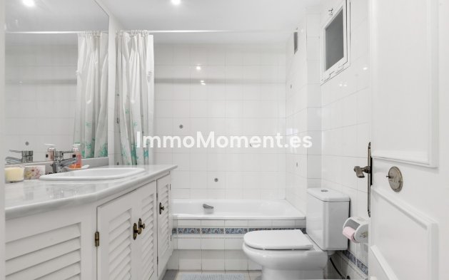 Revente - Appartement - Marbella - Elviria