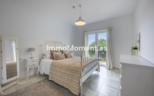 Reventa - Villa independiente - Sotogrande - Sotogrande Alto
