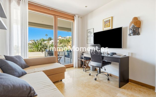 Wiederverkauf - Wohnung - Marbella - Altos de los Monteros