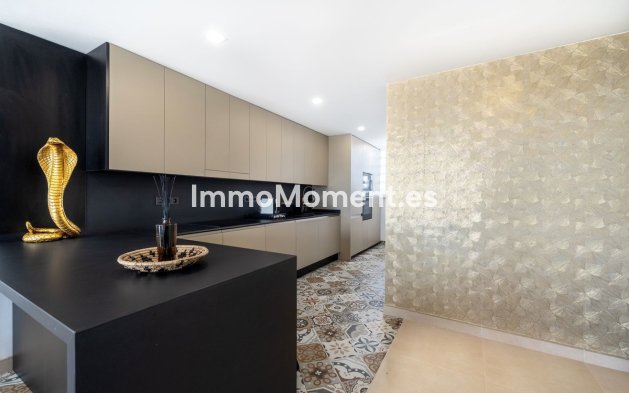 Resale - Apartment - Mijas - Calanova Golf