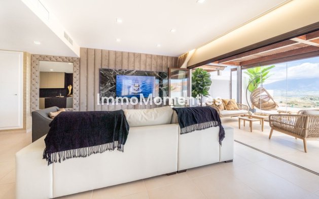 Resale - Apartment - Mijas - Calanova Golf