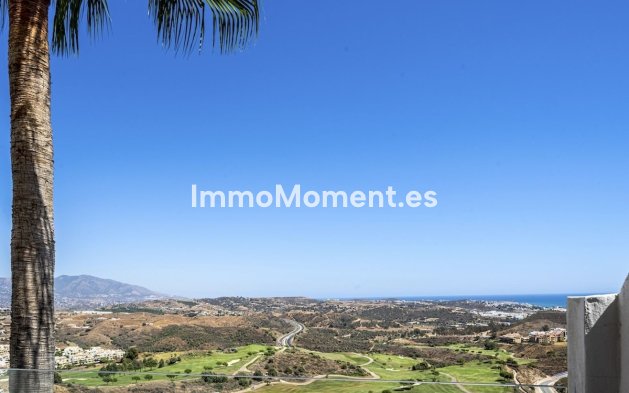 Resale - Apartment - Mijas - Calanova Golf