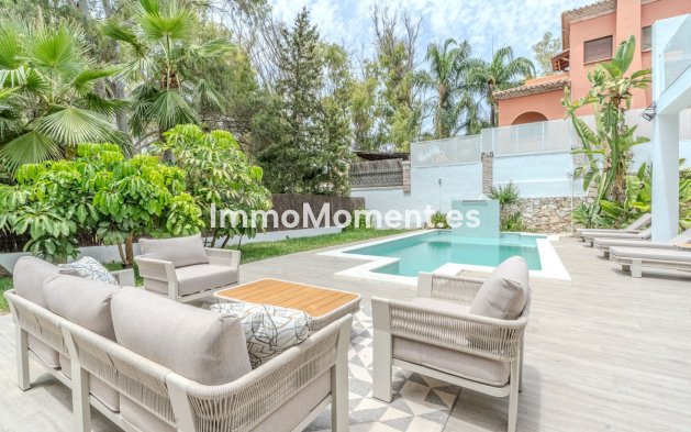 Resale - Detached villa - Marbella - Nueva Andalucía