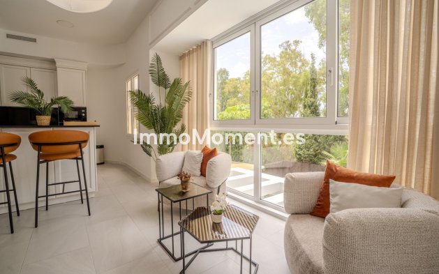 Resale - Detached villa - Marbella - Nueva Andalucía