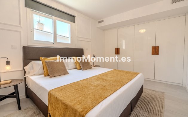 Resale - Detached villa - Marbella - Nueva Andalucía