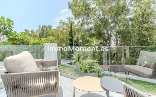 Resale - Detached villa - Marbella - Nueva Andalucía