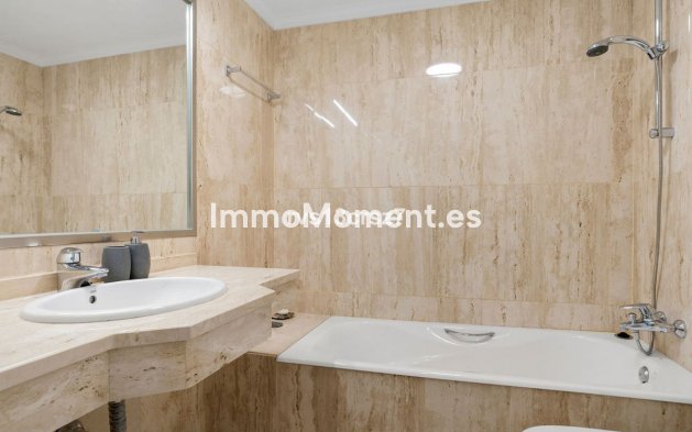 Wiederverkauf - Wohnung - Marbella - Elviria