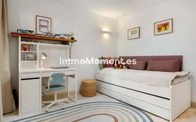Wiederverkauf - Wohnung - Marbella - Elviria
