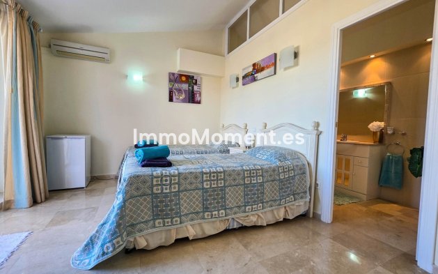 Resale - Apartment - Manilva - La Duquesa