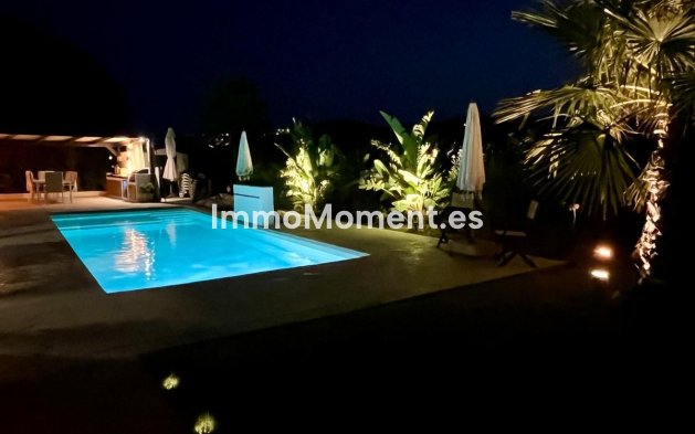 Wiederverkauf - Freistehende Villa - Mijas Costa - La Cala de Mijas