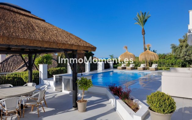 Reventa - Villa independiente - Marbella - Nueva Andalucía