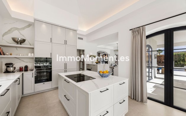 Reventa - Villa independiente - Marbella - Nueva Andalucía