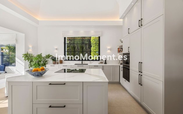 Reventa - Villa independiente - Marbella - Nueva Andalucía
