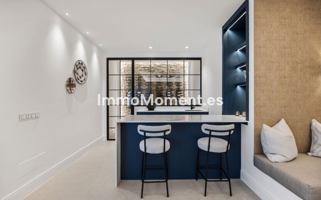 Reventa - Villa independiente - Marbella - Nueva Andalucía