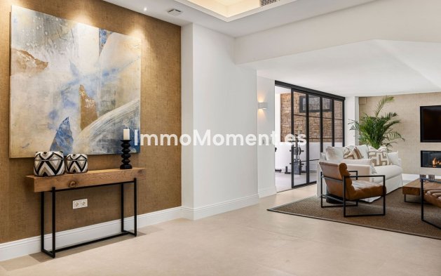 Reventa - Villa independiente - Marbella - Nueva Andalucía