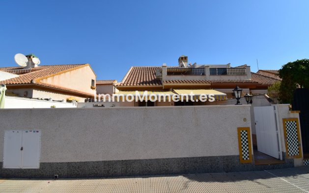 Wiederverkauf - Freistehende Villa - Orihuela Costa - Cabo roig - La Zenia