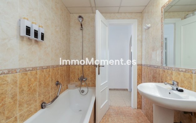 Resale - Apartment - Fuengirola - Fuengirola Centro