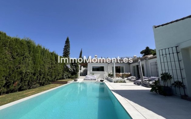 Resale - Detached villa - Marbella - Guadalmina Alta