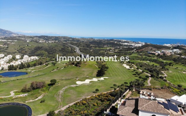 Resale - Plot - Mijas - Calanova Golf