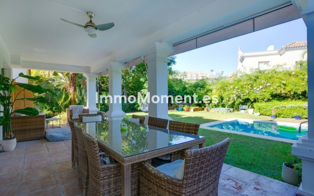 Wiederverkauf - Freistehende Villa - Estepona  - New Golden Mile