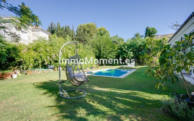 Wiederverkauf - Freistehende Villa - Estepona  - New Golden Mile