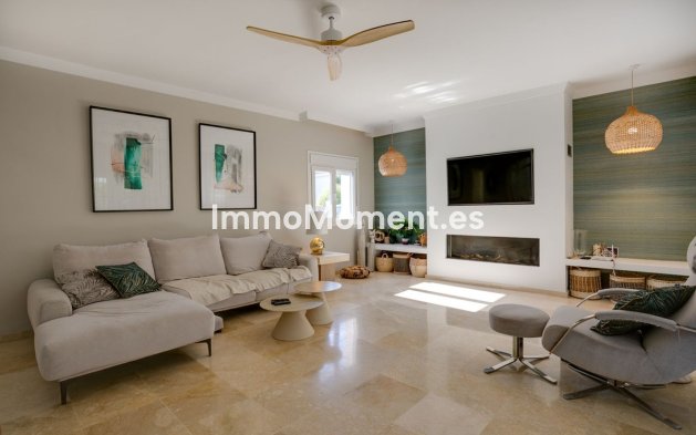 Wiederverkauf - Freistehende Villa - Estepona  - New Golden Mile