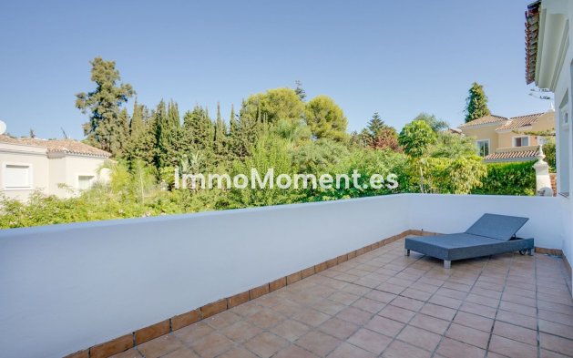 Wiederverkauf - Freistehende Villa - Estepona  - New Golden Mile