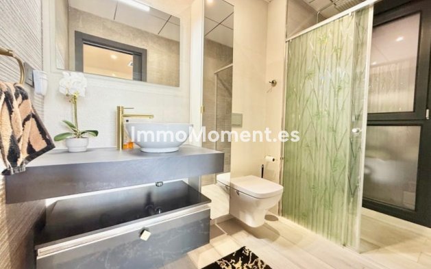 Wiederverkauf - Freistehende Villa - Orihuela Costa - Cabo roig - La Zenia