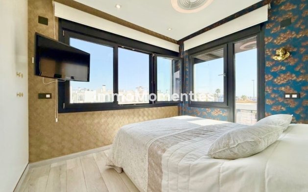 Wiederverkauf - Freistehende Villa - Orihuela Costa - Cabo roig - La Zenia