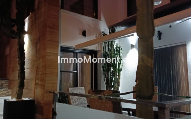 Wiederverkauf - Freistehende Villa - Orihuela Costa - Cabo roig - La Zenia