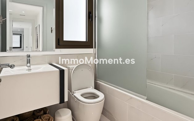 Bestaande woning - Appartement - Estepona  - Estepona Centro