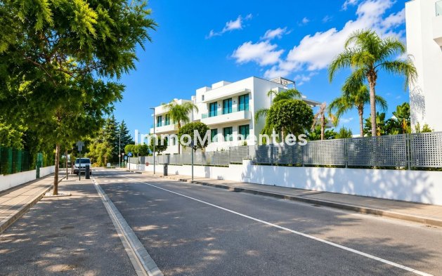 Bestaande woning - Appartement - Estepona  - Estepona Centro
