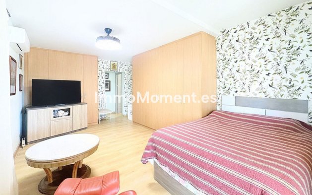 Wiederverkauf - Freistehende Villa - Estepona  - Estepona Centro