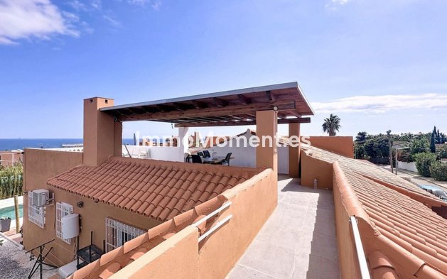 Wiederverkauf - Freistehende Villa - Estepona  - Estepona Centro