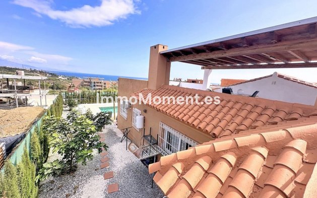 Wiederverkauf - Freistehende Villa - Estepona  - Estepona Centro