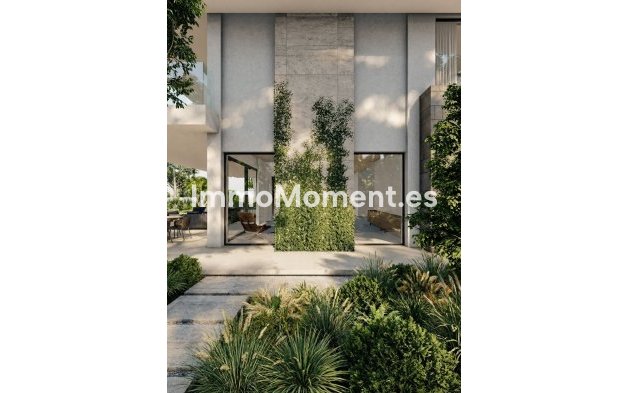 Resale - Plot - Marbella - Hacienda Las Chapas