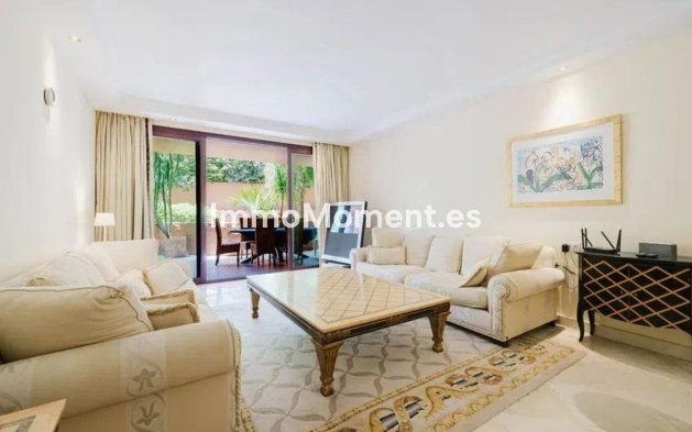 Revente - Appartement - Estepona  - Estepona Centro