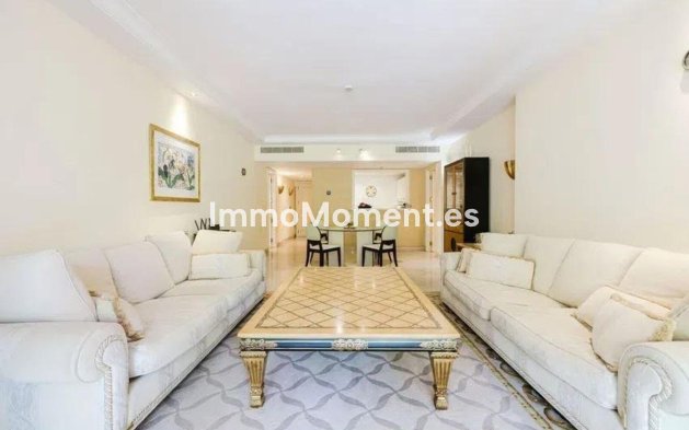 Revente - Appartement - Estepona  - Estepona Centro
