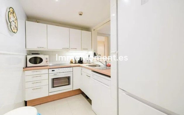 Revente - Appartement - Estepona  - Estepona Centro