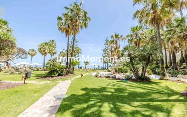 Revente - Appartement - Estepona  - Estepona Centro