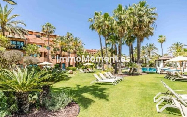 Revente - Appartement - Estepona  - Estepona Centro