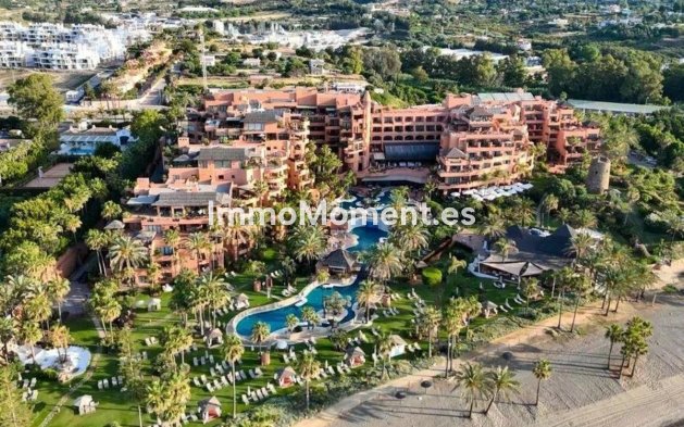 Revente - Appartement - Estepona  - Estepona Centro