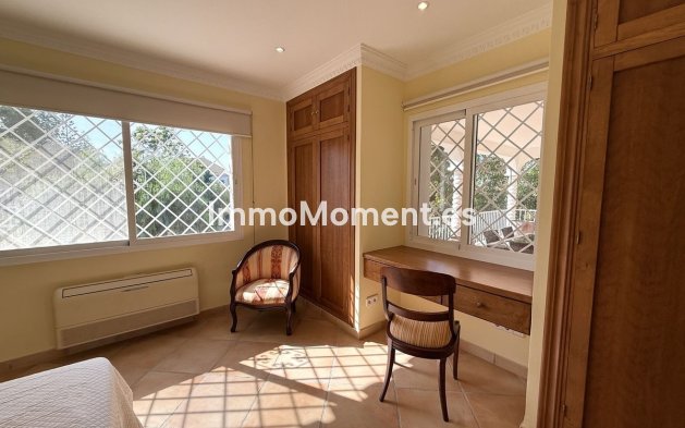 Wiederverkauf - Freistehende Villa - Marbella - San Pedro de Alcántara
