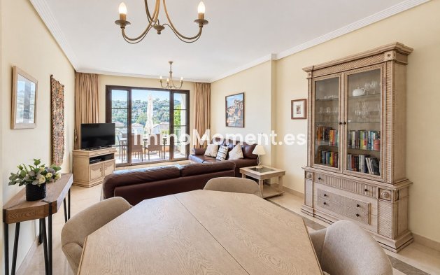 Reventa - Apartamento - Benahavís - Los Arqueros