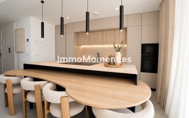 Wiederverkauf - Wohnung - Torremolinos - La Carihuela