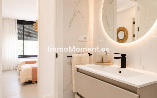 Wiederverkauf - Wohnung - Torremolinos - La Carihuela