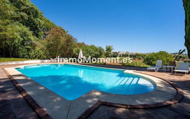 Reventa - Casa de campo - Estepona  - Cancelada