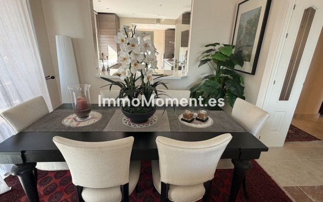 Revente - Appartement - Estepona  - Atalaya
