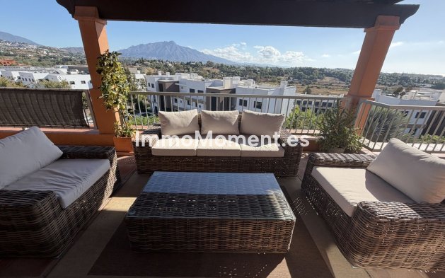 Revente - Appartement - Estepona  - Atalaya
