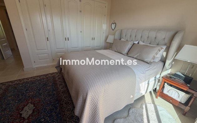 Revente - Appartement - Estepona  - Atalaya